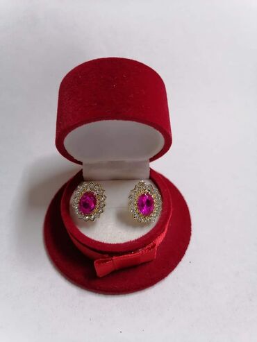 Minđuše: Cena:900din — 18