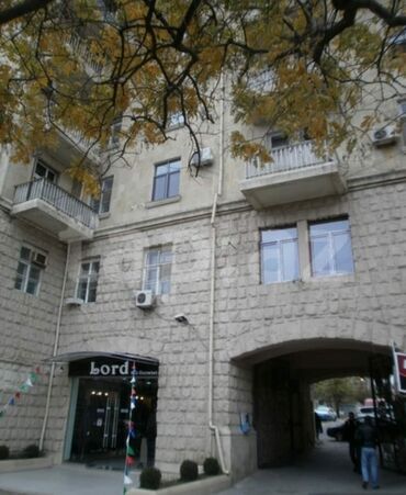 Uzunmüddətli kirayə mənzillər: 2 otaq 1 balaca metbex, san uzel ayrı- ayrı, kondinsioner, kimin -da lalafo.az — 3 Uzunmüddətli kirayə mənzillər: 2 otaq 1 balaca metbex, san uzel ayrı- ayrı, kondinsioner, kimin — 3