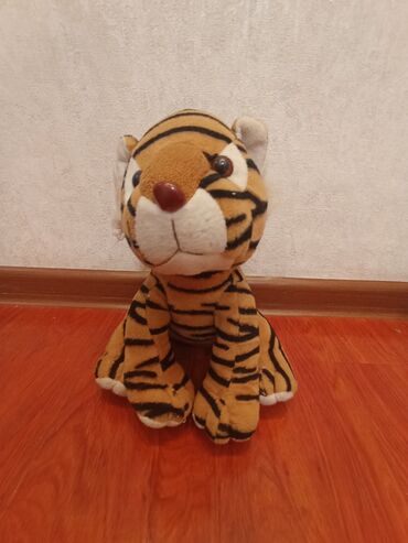 форма тигра: Мягкая игрушка тигр, в хорошем качестве