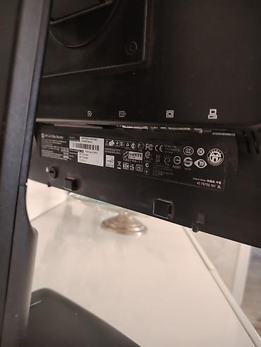 Monitorlar: HP Compaq LA1956x LCD monitor - Ekran diaqonalı: 19" (müxtəlif — 3