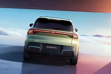 Changan: Changan Qiyuan Q05: 2026 г., Автомат, Электромобиль, Кроссовер — 3