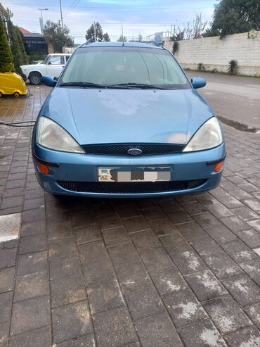 500 manata masin satiram: Ford Focus: 1.6 l | 2000 il 200000 km Universal