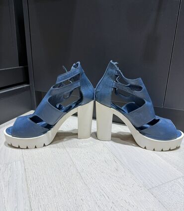 Basanoşka və səndəllər: Ölçü: 38, rəng - Göy, Yeni — 3