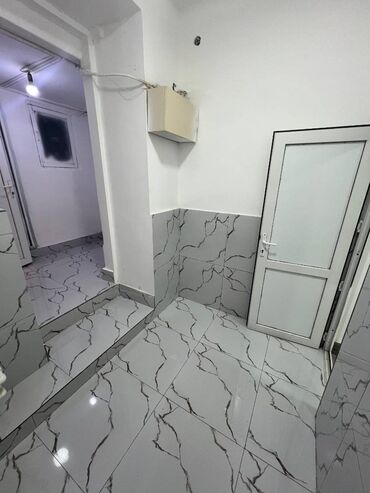 Digər kommersiya daşınmaz əmlakı: Təcili İcarə Obyekt. Obyekt şəhərin mərkəzində Gənclik ərazisində — 5