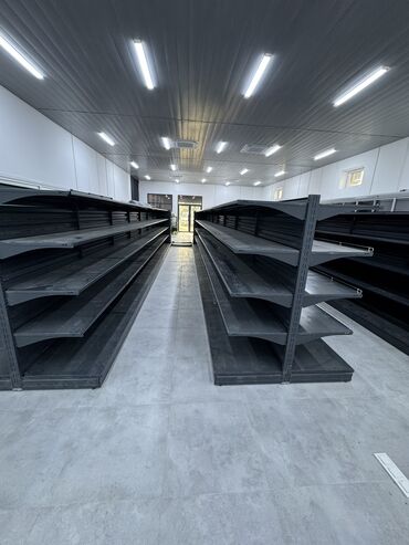 Стеллажи: Витрины, стеллажи, полки торговые металлические б/у, полка магазинная — 21