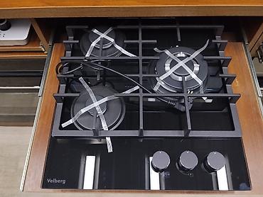 wok: Встраиваемая газовая варочная панель Velberg на 3 конфорки — 1