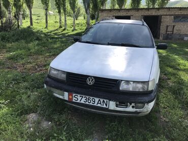 volkswagen passat афто: Volkswagen Passat: 1994 г., 2 л, Механика, Бензин, Универсал