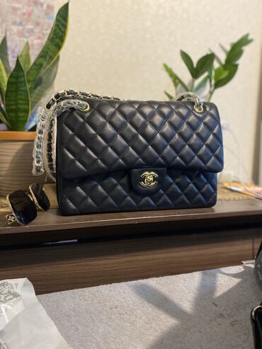 Классикалык сумкалар: Сумка-CHANEl. Новая ! Элегантная красивая удобная комфортная . На