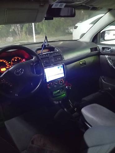 c4 с4: Toyota Avensis: 2003 г., 2 л, Механика, Дизель, Универсал — 4