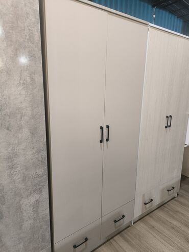 Шкафы для одежды: Шкаф для одежды, Новый, Прямой, ЛДСП — 18