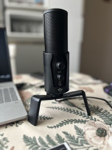 Mikrofonlar: İşlənmiş Simli Mikrofon Trust, Pulsuz çatdırılma, Ödənişli çatdırılma, Ünvandan götürmə — 8