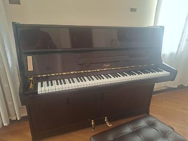 Rösler dik piano - Brend/model: Rösler - Tip: Dik (upright) piano -