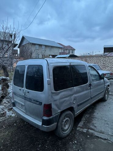 ош продается автомобиль: Citroen Berlingo: 2000 г., 2 л, Механика, Дизель, Фургон