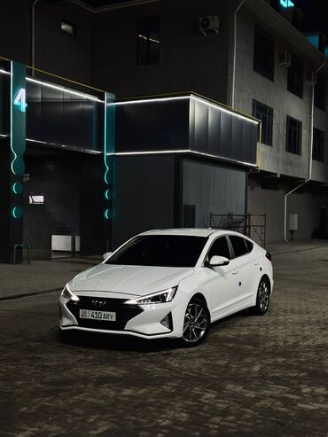 машина электронный: Hyundai Avante: 2019 г., 1.6 л, Автомат, Бензин, Седан