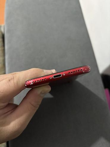 apple монитор: IPhone 8, Б/у, Красный — 4