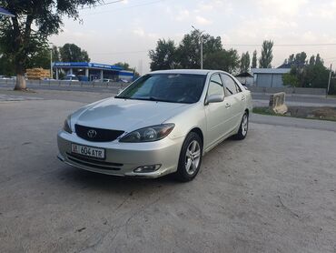 Toyota Camry: 2003 г., 2.4 л, Механика, Бензин, Седан