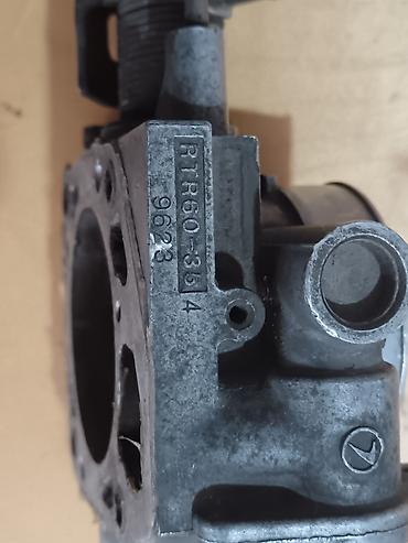 Дроссельные заслонки: Дроссельная заслонка Honda 2002 г., Б/у, Оригинал, Япония — 10