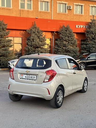 арзан машине: Chevrolet Spark: 2015 г., 1 л, Автомат, Бензин, Хетчбек — 5