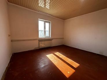 сулайман тоо: 20 м², Эмерексиз — 2