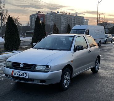 Seat: Seat Ibiza: 1999 г., 1.4 л, Механика, Бензин, Хэтчбэк