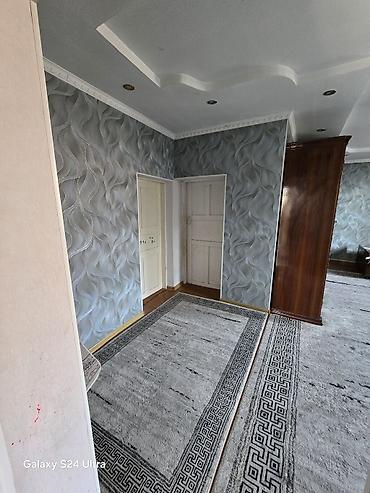 Продажа коттеджей и домов: Ала тоо 1 — 5