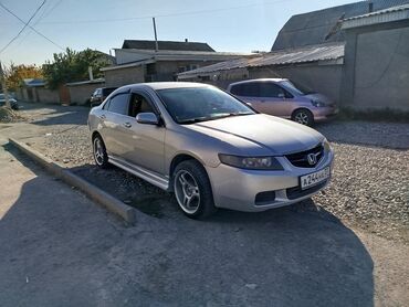 машина варянт: Honda Accord: 2006 г., 2 л, Механика, Бензин, Седан