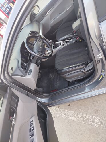 Hyundai: Hyundai Elantra: 2 l | 2019 il Sedan — 9