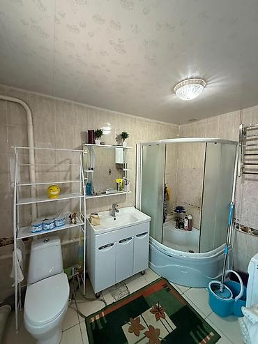 Продажа коттеджей и домов: 🏡 Продаётся дом в Орто-Сае 🔥🔥🔥 📍 Район: Орто-Сай, ул. Ормокоева 🚗 От — 7