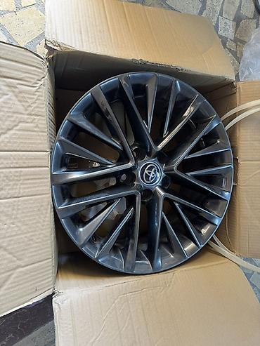 w210 55: Литые Диски R 18 Toyota, Комплект, отверстий - 5, Новый — 1