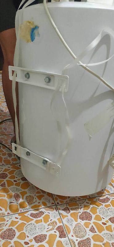 водонагреватель midea: Накопительный водонагреватель Объем бака: 80 л, Электрический, Датчики температуры, Нержавейка, Б/у — 7
