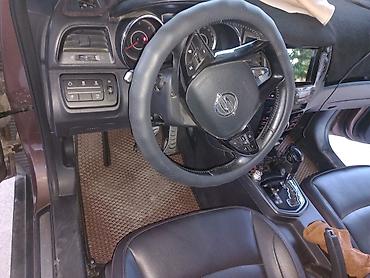 Транспорт: Ssangyong Tivoli: 2016 г., 1.6 л, Автомат, Дизель, Внедорожник — 5