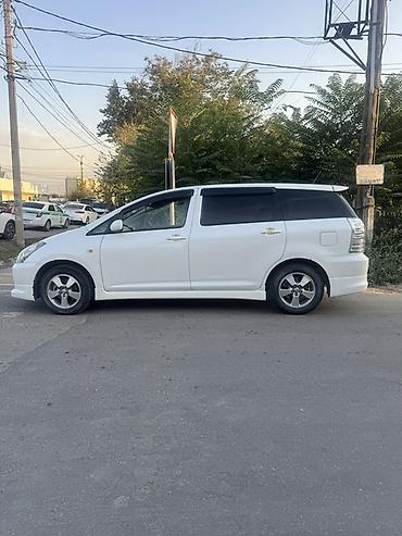 byd son: Toyota WISH: 2004 г., Автомат, Универсал — 4