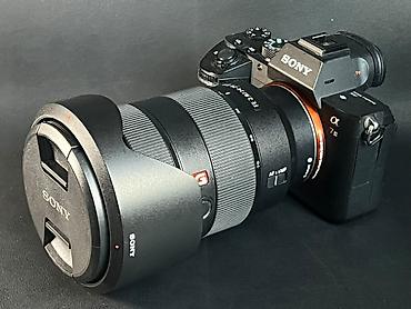 sony a7 iv цена: Беззеркальная полнокадровая камера Sony α7 III с объективом Sony FE — 1