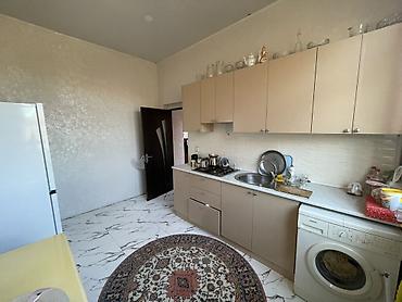 Həyət evləri və villaların satışı: 6 otaqlı, 200 kv. m, Kredit yoxdur, Orta təmir — 2