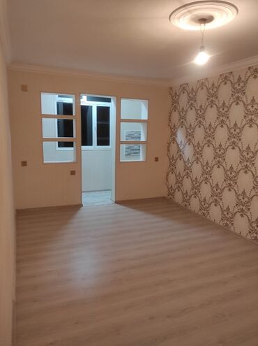 gencede 3 otaqli evlerin qiymeti: Tənqaltı, 1 otaqlı, Köhnə tikili, 31 kv. m