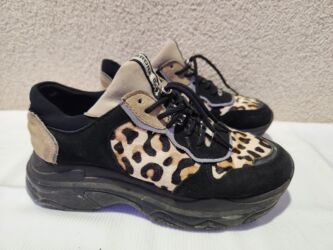 Ostale cipele: Cipele BRONX 38 vel,ug 24 cm,veoma kvalitetne i udobne na lalafo.rs — 1 Ostale cipele: Cipele BRONX 38 vel,ug 24 cm,veoma kvalitetne i udobne — 1