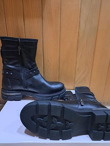ugg bakü: Ölçü: 38, rəng - Qara, Yeni — 2