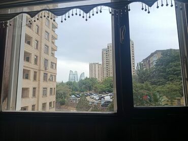 Yeni tikili: 4 otaqlı, Yeni tikili, 150 kv. m — 2