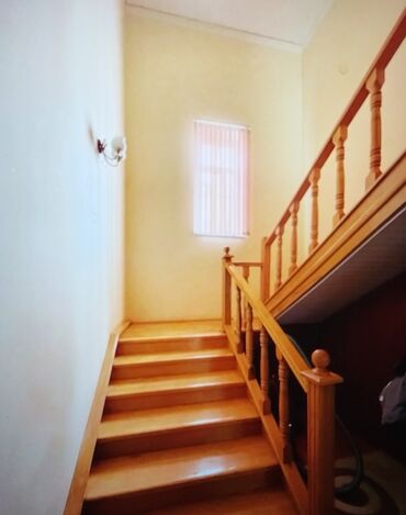 Həyət evləri və villaların satışı: 6 otaqlı, 440 kv. m, Orta təmir — 11