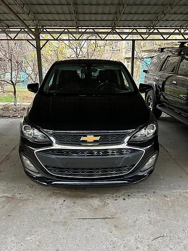 Продажа авто: Chevrolet Spark: 2020 г., 1 л, Автомат, Бензин, Хэтчбэк — 2