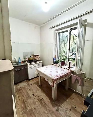 Квартиры: 1 комната, 36 м², Ошский рынок / базар 105 серия, 1 этаж, Старый ремонт — 4