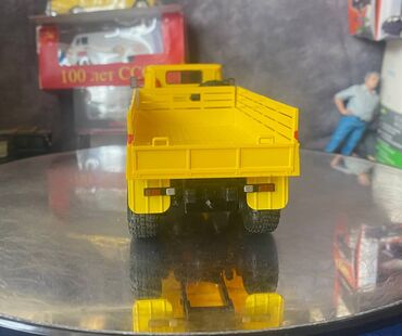 Avtomobil modelləri: 1989 il, 1:43, Dəmir, Pulsuz çatdırılma — 14