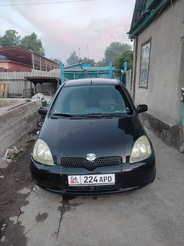 тойота yaris: Toyota Yaris: 2001 г., 1.3 л, Механика, Бензин, Хэтчбэк