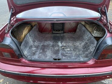 BMW: BMW 5 Series (E39) sedan - Kuzov: sedan, tünd qırmızı rəng - Ban — 12