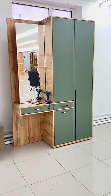 study table: Встроенная модульная мебель для дома: рабочая зона и шкафы - Угловой — 2