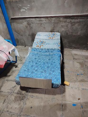 Yığılabilən tək nəfərlik çarpayı Aşagıyada yeri var - Tip: qatlanan