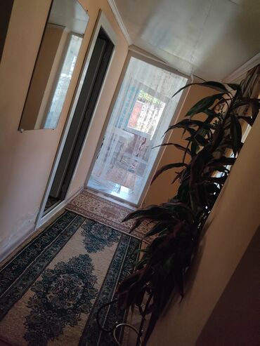 Uzunmüddətli kirayə mənzillər: Kirayə üçün tam təchiz olunmuş studiya tipli mənzil - Geniş zal/otaq — 14