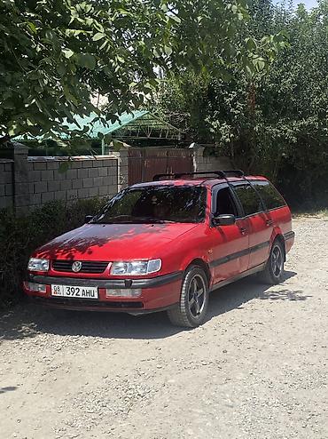 Volkswagen: Volkswagen Passat: 1994 г., 2 л, Механика, Бензин, Универсал — 7