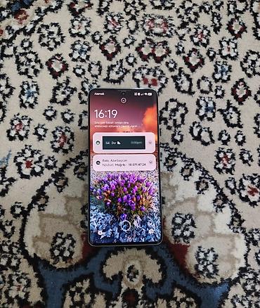 ev telefonlar: Xiaomi 512 GB, rəng - Yaşıl, 
 İki sim kartlı — 3