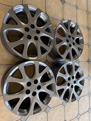 Литые Диски R 18 Hyundai, Комплект, отверстий - 5, Б/у